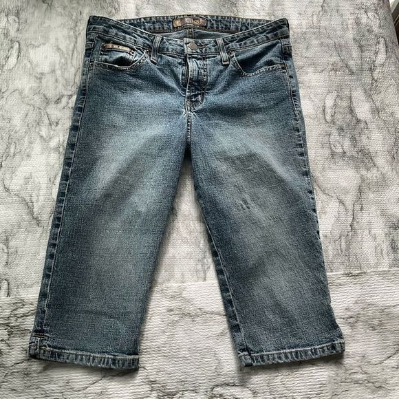 Y2K Vintage lei Low Rise Light Wash Capri Jeans Size 7 - Picture 1 of 8